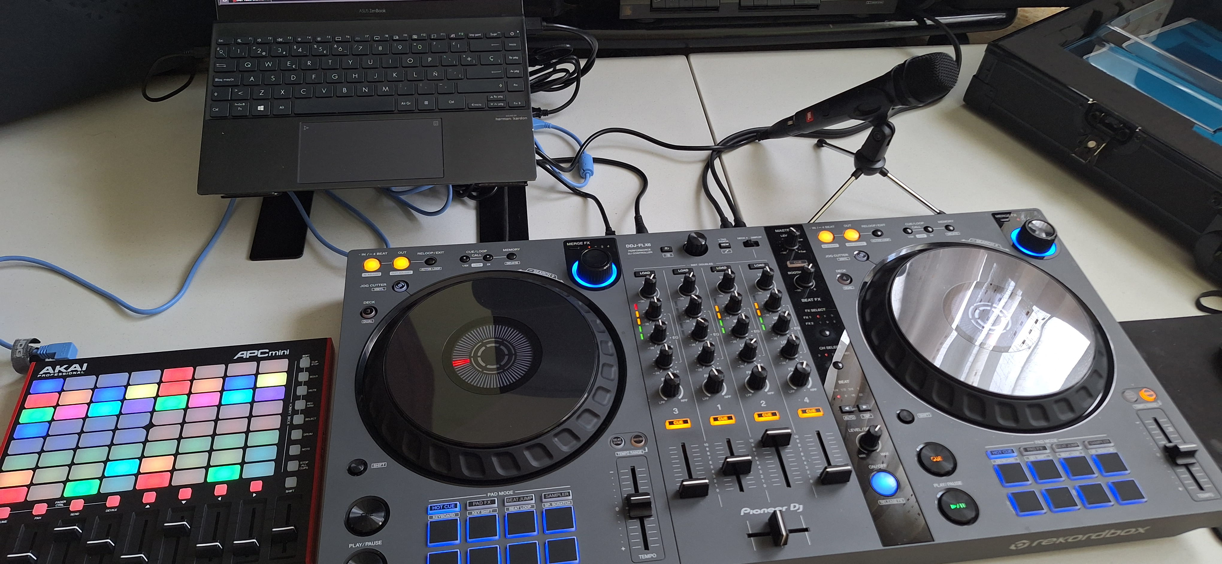 radio2
